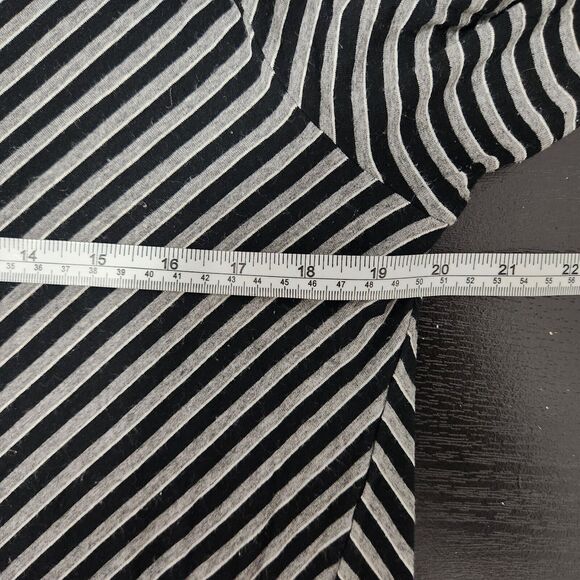 J JILL Women's Black White Striped Stretch Comfort Long Blouse Top Size M - Picture 6 of 7